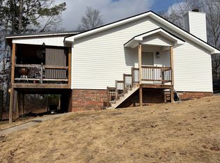 6 Oakmount Dr, Newnan, GA 30263