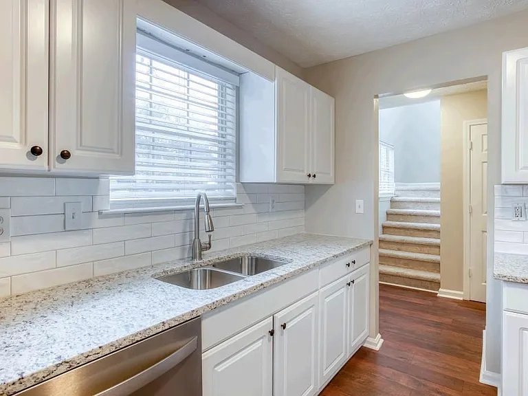 3036 Regal Park Ct — Photo 20