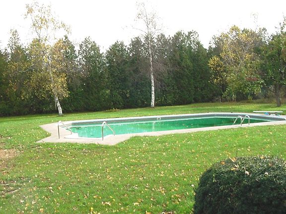 in ground pool