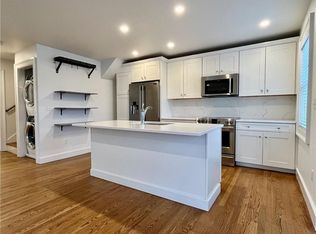 199 Aquidneck Ave, Middletown, RI 02842