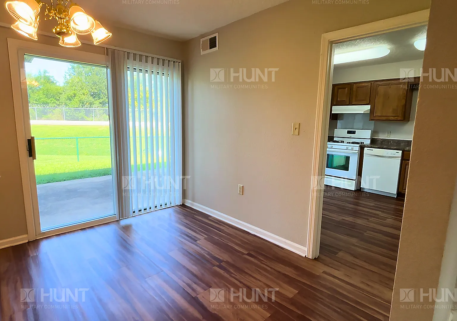 4 bed, 2.5 bath, 1850 sqft, $1,475 — Photo 4