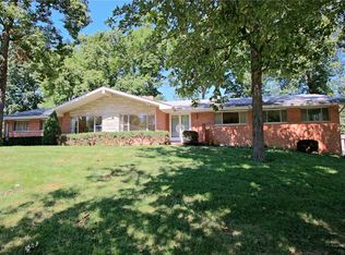 11817 Doverhill Dr, Saint Louis, MO