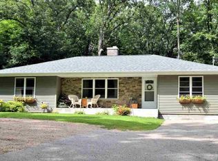 297 Mason St, Rosholt, WI 54473