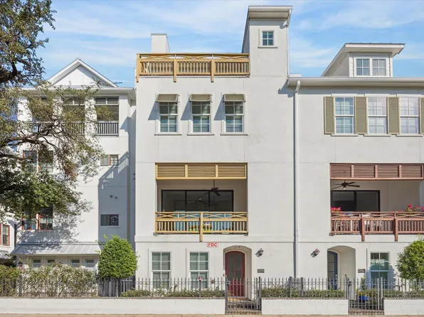 2714 Harvard St, Houston, TX 77008