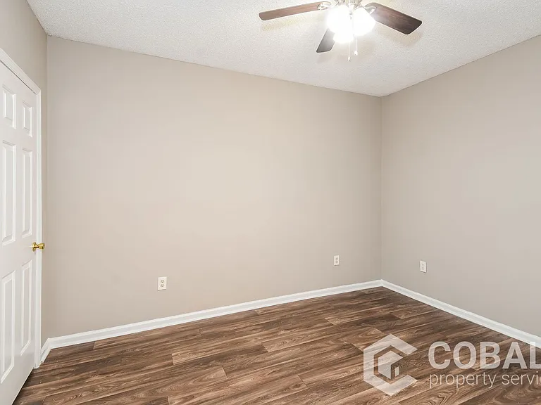 987 Collier Rd NW #M — Photo 8
