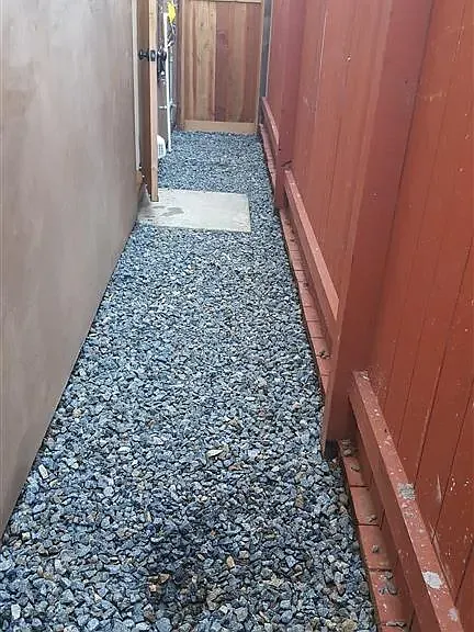 4669 Loma Way — Photo 11