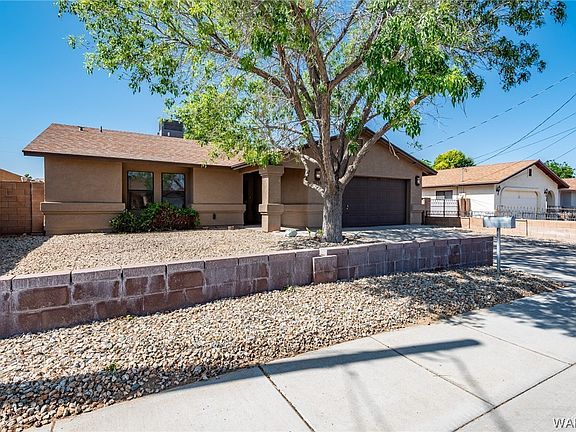 2nd image of 2838 Pasadena Avenue