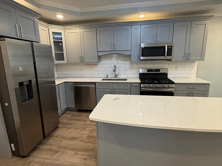 729 Orchard St #2 — Photo 3