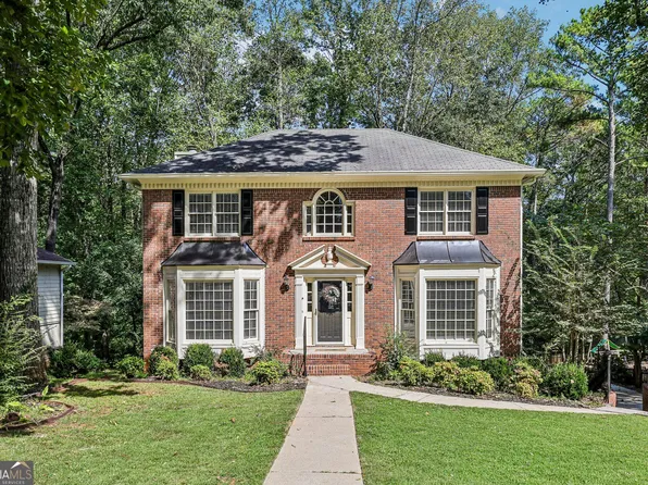 4106 Vicksburg Dr, Lawrenceville, GA 30044