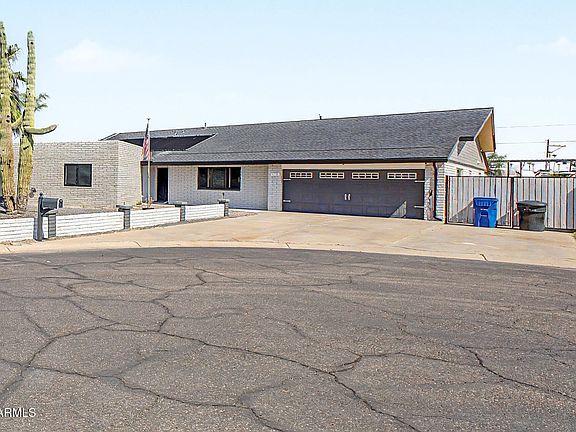 5th image of 3710 E ARBOR Circle