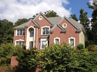 555 Vinings Springs Dr SE, Mableton, GA 30126