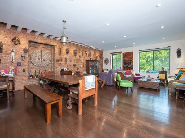 1809 Adam Clayton Powell Boulevard image 1 of 10