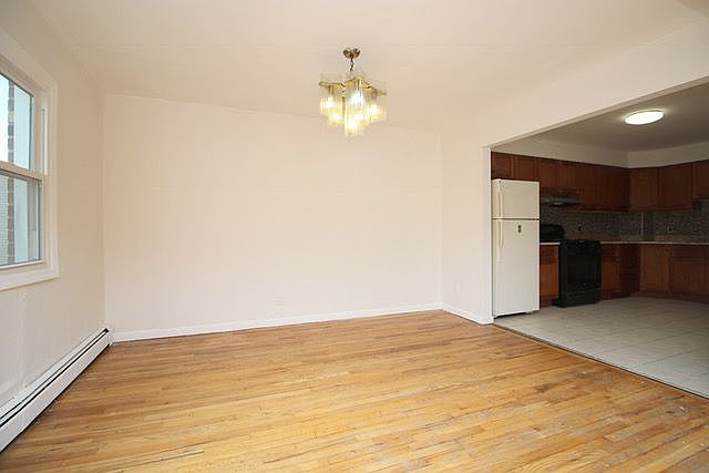 1st image of 1806 26th Ave #2