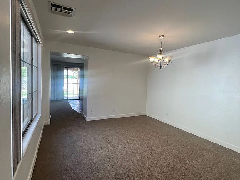 3302 E Jasper Dr — Photo 6