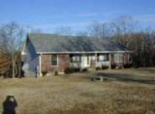 2948 River Bluff Farm Rd, Farmington, MO 63640