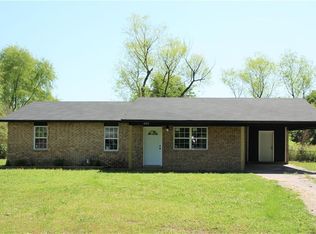 1203 Crescent Dr, Paris, AR 72855