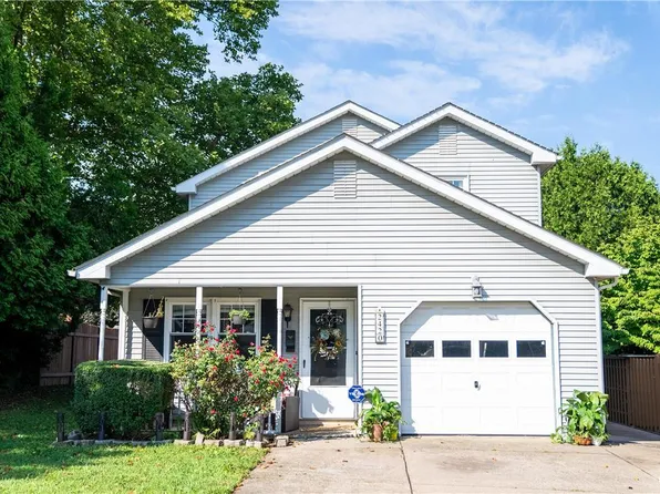 2420 S Law St, Allentown, PA 18103