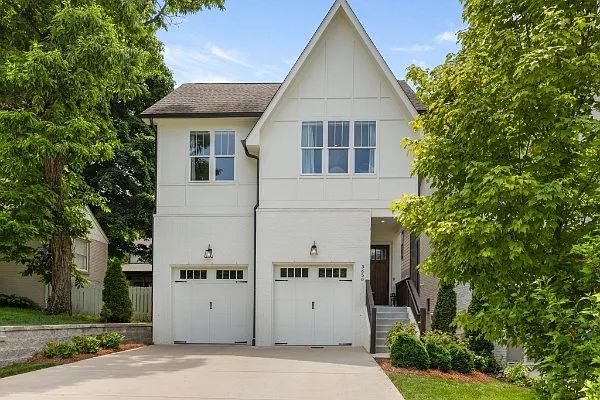 3650 Mayflower Pl