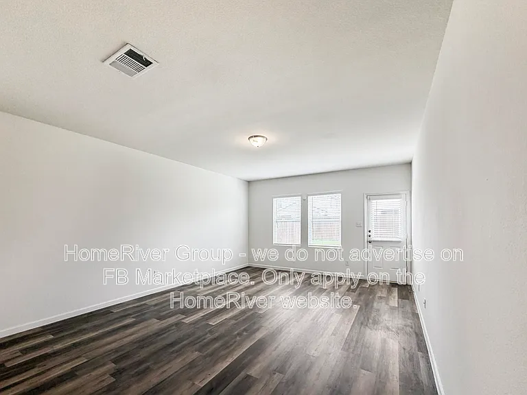 623 Delaware Ave — Photo 2