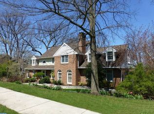 102 Gail Cir, Wyomissing, PA 19610