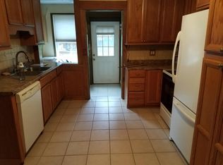 105 W Prospect St, Hackettstown, NJ 07840