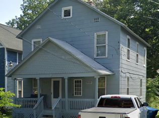 823 Oakland Dr #A, Kalamazoo, MI