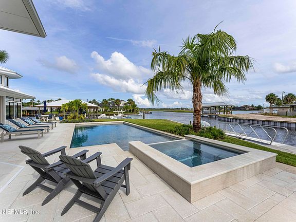 4th image of 14634 LAGOON Drive