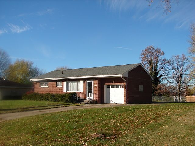 Front Street Level Entry