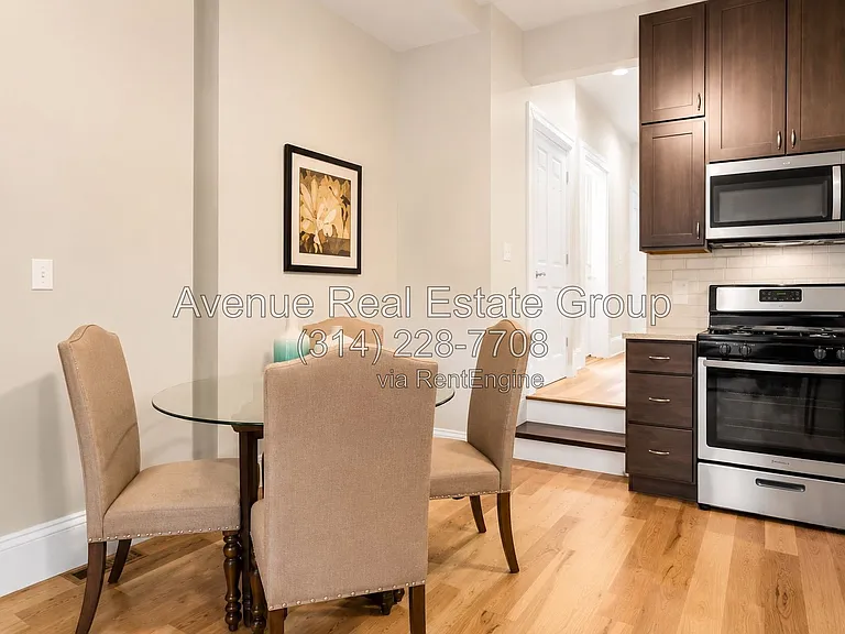 2329 Hickory St — Photo 8
