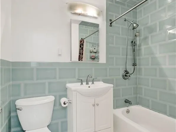 8940 Colonial Road image 17 of 20