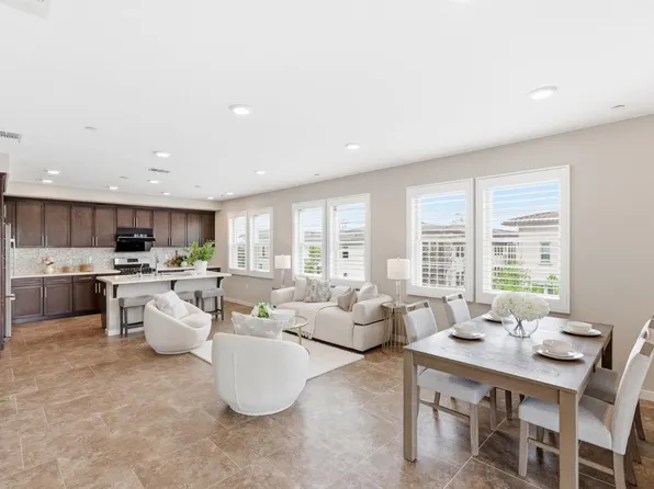 1053 Dewberry Pl Unit 304, San Jose, CA 95131