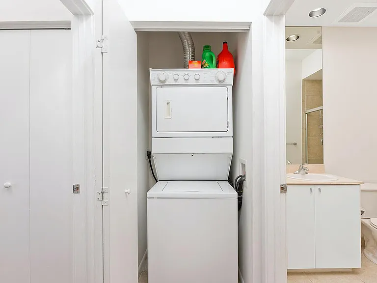 1551 N Flagler Dr #2 — Photo 15