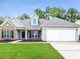 192 Revolutionary Dr, Hampton, GA 30228