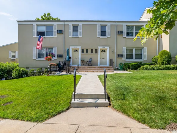 251-38 71st Avenue #80B, Bellerose, NY 11426