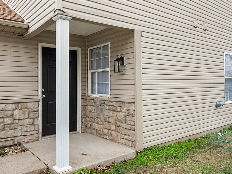 1506 Cornerstone Ct #A — Photo 2