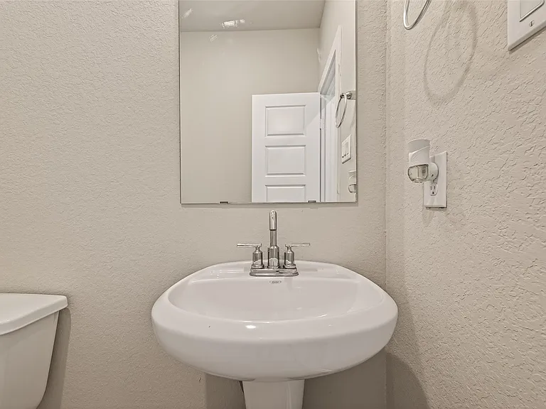 21630 Wave Hollow Dr — Photo 7