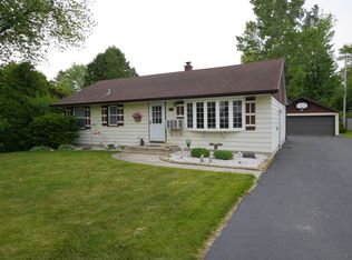 13907 W Prospect Pl, New Berlin, WI 53151