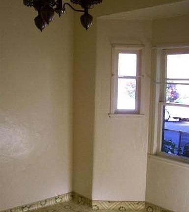 5th image of 225 Curry Ave