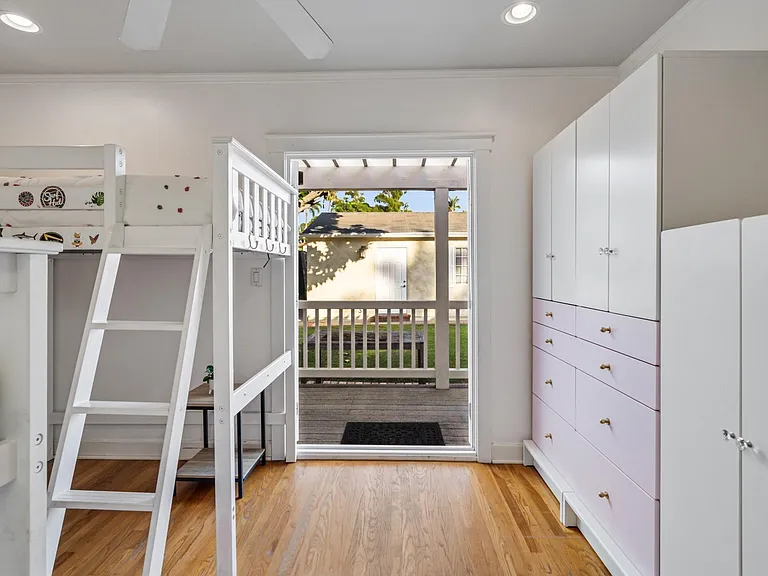 423 Pomona Ave — Photo 24
