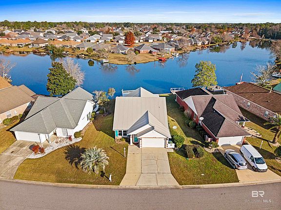 4th image of 22899 Lake South Dr