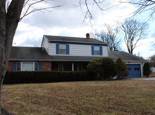 5 Betmarlea Rd, Norwalk, CT 06850