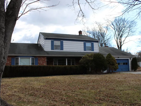 5 Betmarlea Road, Norwalk, CT 06850