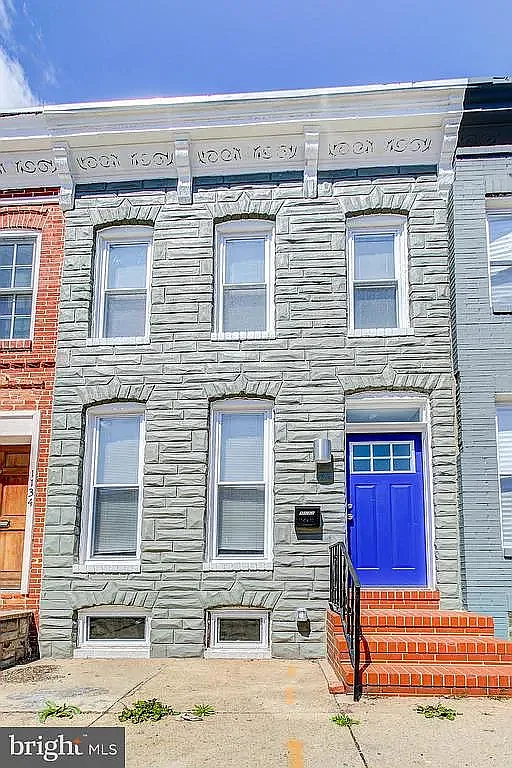 2 bed, 1068 sqft, $1,800 — Photo 1
