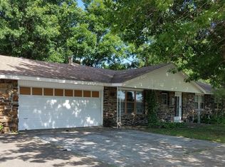 1605 Lahoma Dr, Pryor, OK 74361