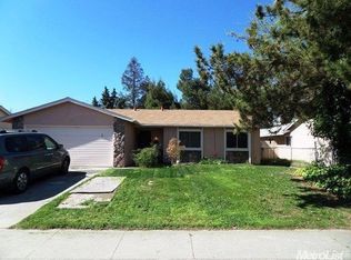 3740 Moonbeam Dr, Sacramento, CA