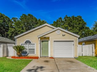 913 Jackson Rd, Jacksonville, FL 32225