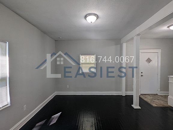 4th image of 2029 Quincy St
