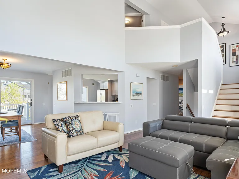 3 Drew Ct — Photo 7