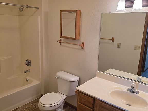 5th image of N113W16967 Murillo Dr APT 5