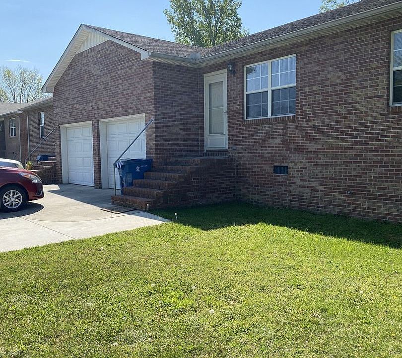 1st image of 31 Fox Creek Ct #31